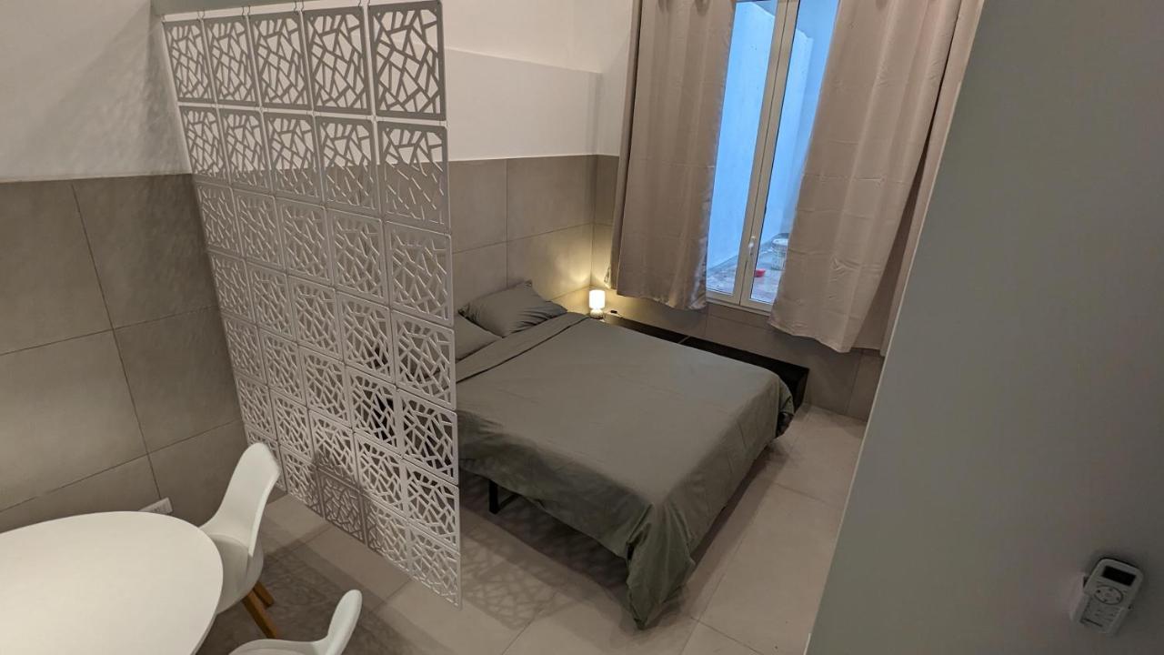 Apartament Valona 101 - Elegant Loft Bari Zewnętrze zdjęcie