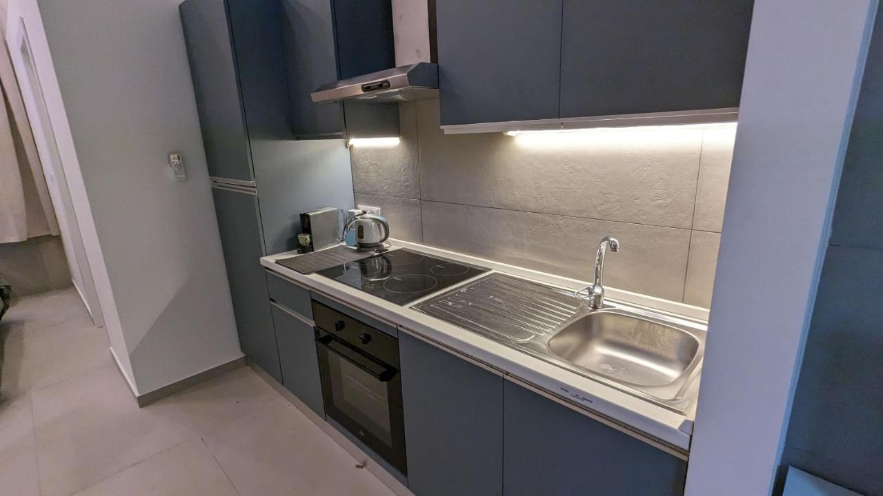 Apartament Valona 101 - Elegant Loft Bari Zewnętrze zdjęcie